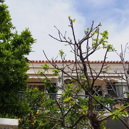 Maison Karamelaki
