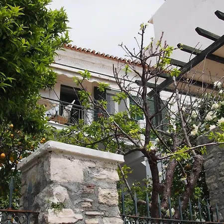 Maison Karamelaki Naxos City